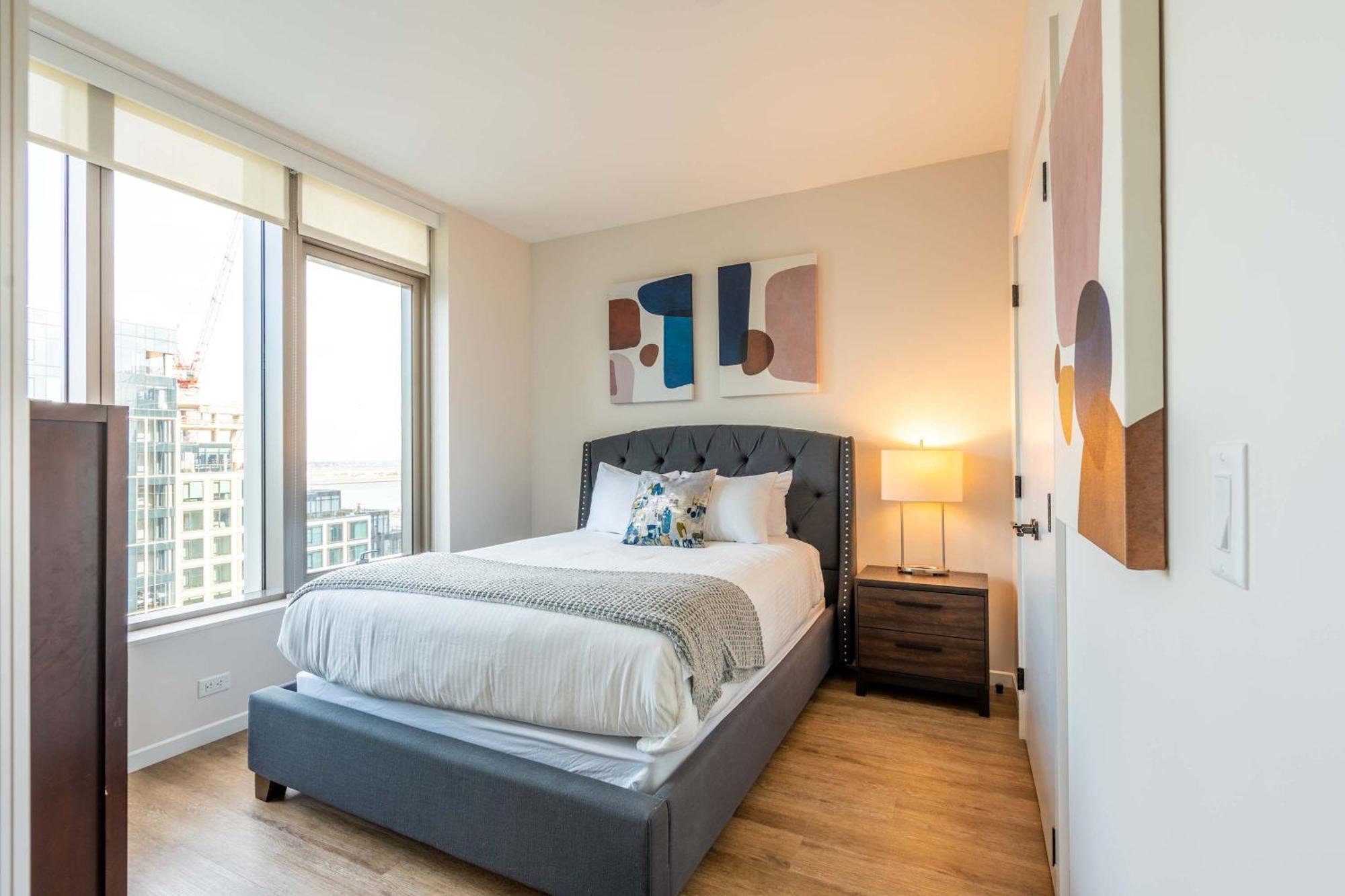 Luxury Apt Heart Of Seaport Бостон Екстер'єр фото