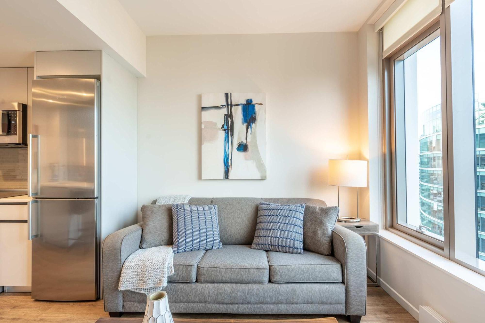 Luxury Apt Heart Of Seaport Бостон Екстер'єр фото