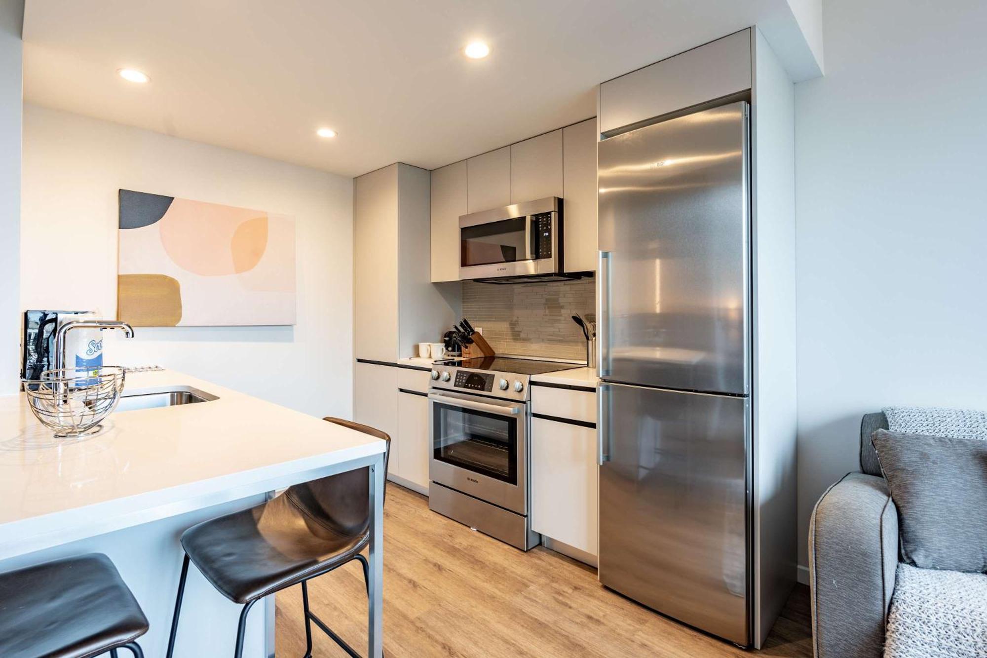 Luxury Apt Heart Of Seaport Бостон Екстер'єр фото