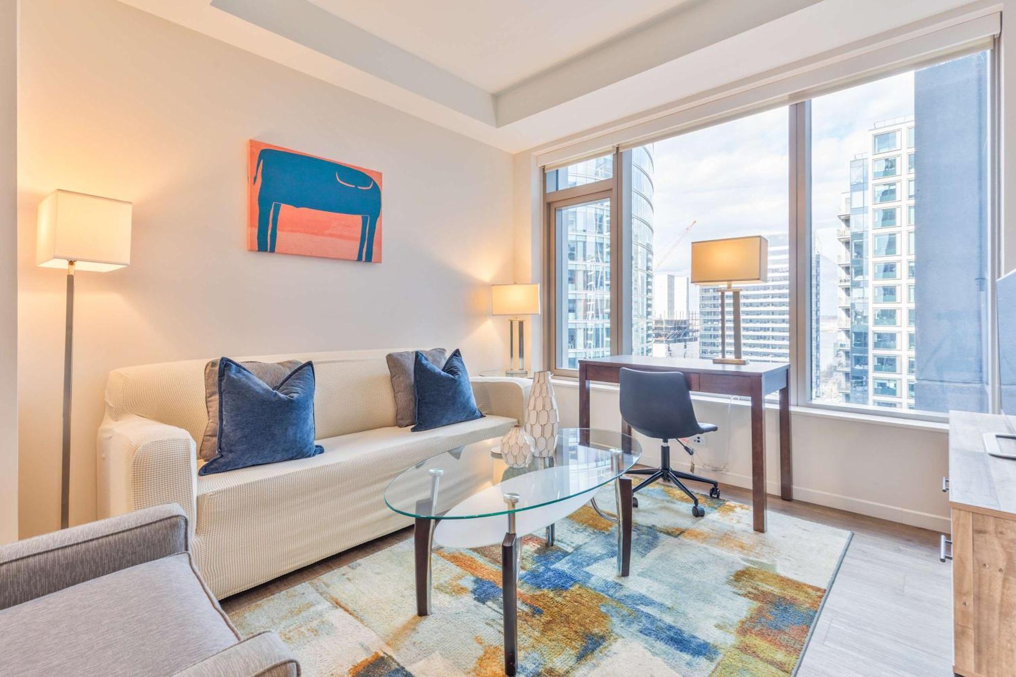 Luxury Apt Heart Of Seaport Бостон Екстер'єр фото