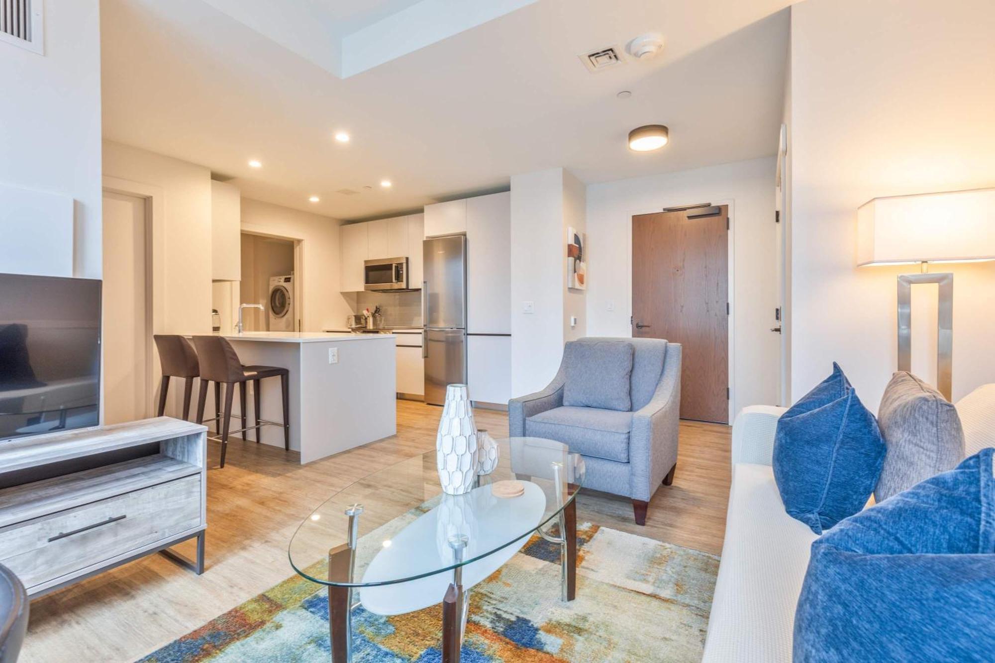 Luxury Apt Heart Of Seaport Бостон Екстер'єр фото